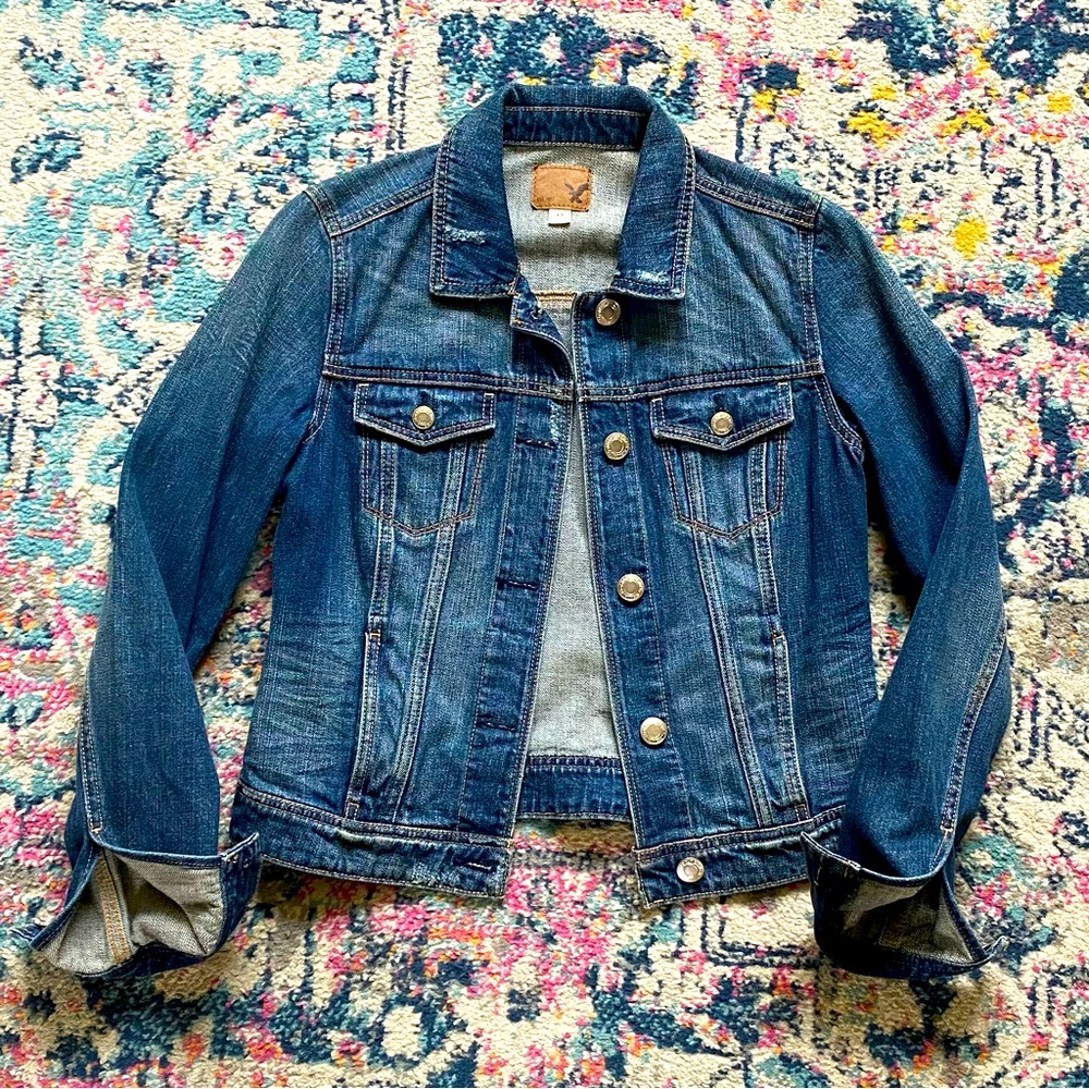 🧸 AEO | LIKE NEW • Classic Jean Jacket